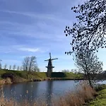 Siesta Wouw *