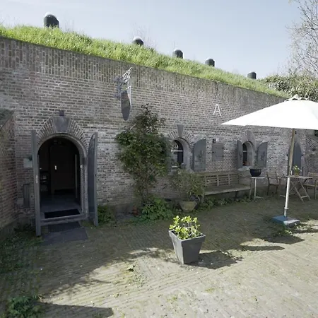Siesta Wouw * Woudrichem